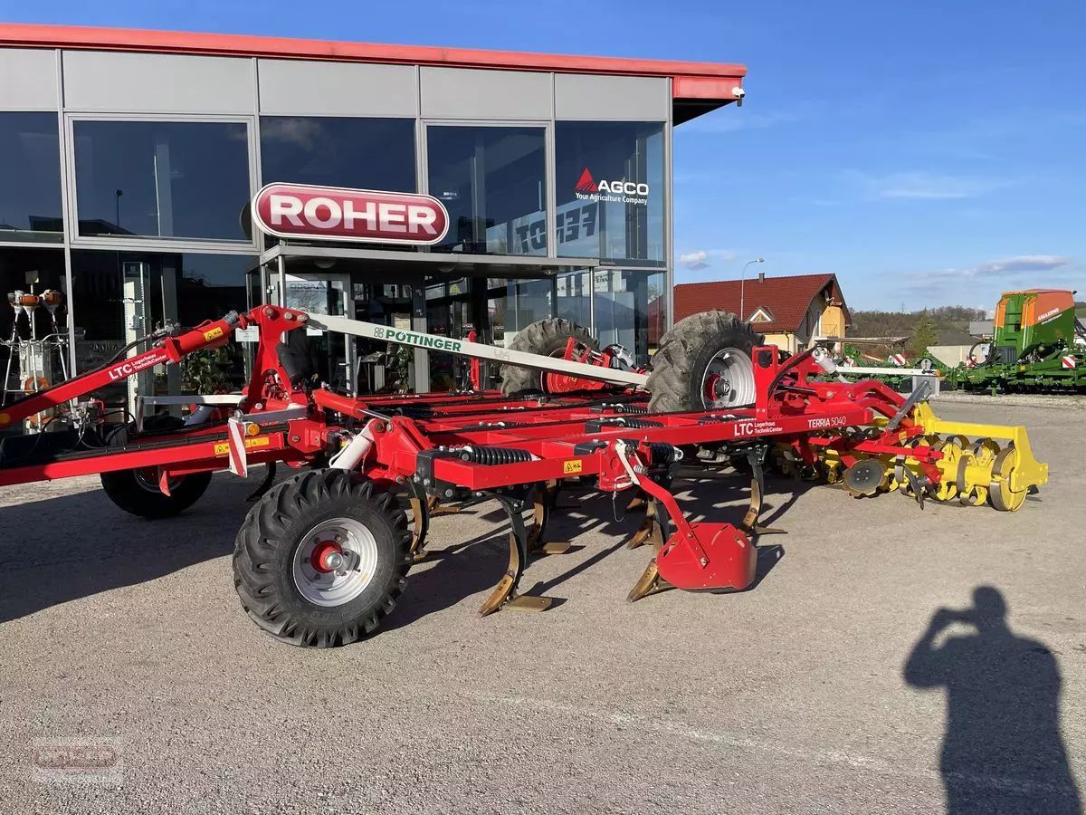 E-FARM: pöttinger terria 5040 - Cultivador - id TZLCGAK - 43.200 € - Año: 2021 - Austria