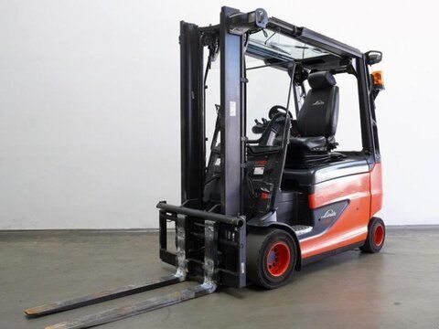 E-FARM: Linde e 30/600 rhl 387 - Вилочный погрузчик - id EZQBPQN - 13 850 € - Год выпуска: 2018 - Отработанные часы: 8 640,Германия