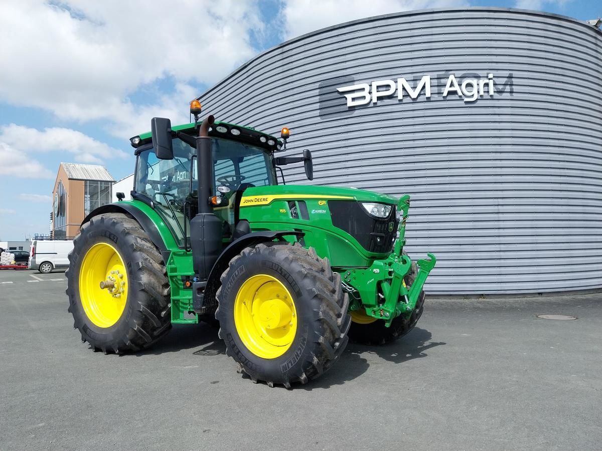 E-FARM: John Deere 6R 155 - Traktor - id VJJBMIA - 142.500 € - Baujahr: 2023 - Abgelesene Motorstunden: 684,Motorleistung (PS): 155,Frankreich