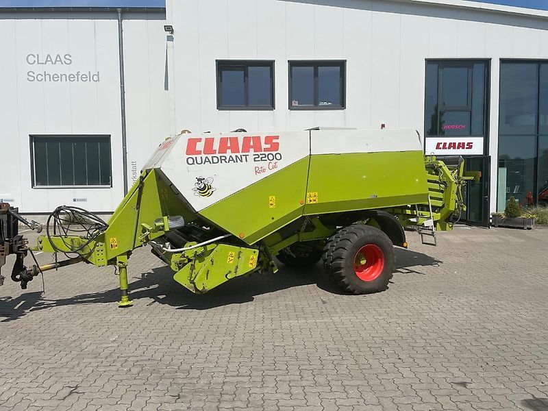 E-FARM: Claas Quadrant 2200 - Presse à balles - id CTFQTR9 - 19 900 € - Année: 2003 - Allemagne