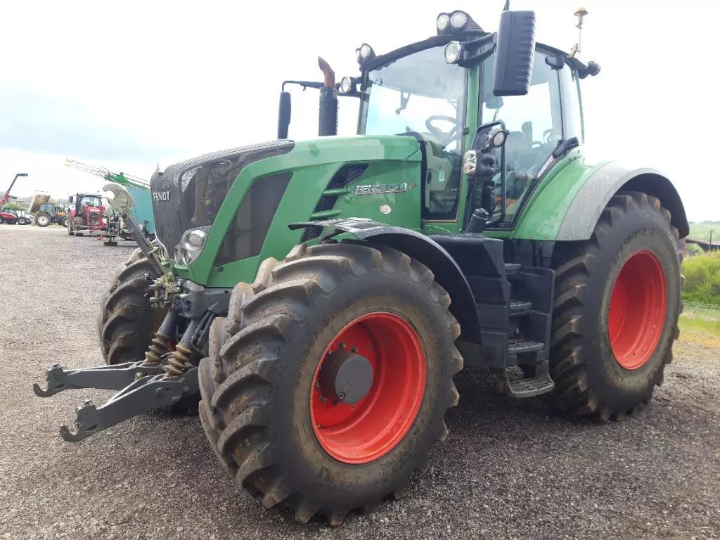 Fendt 828 Vario Profi Plus Traktor 90.000 €
