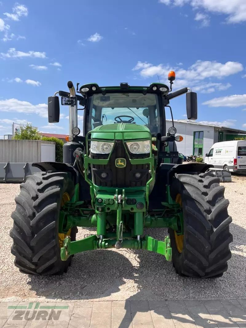 E-FARM: John Deere 6155 R - Tractor - id SE42PPK - €71,000 - Year of construction: 2016 - Engine hours: 7,853,Engine power (HP): 196,Germany