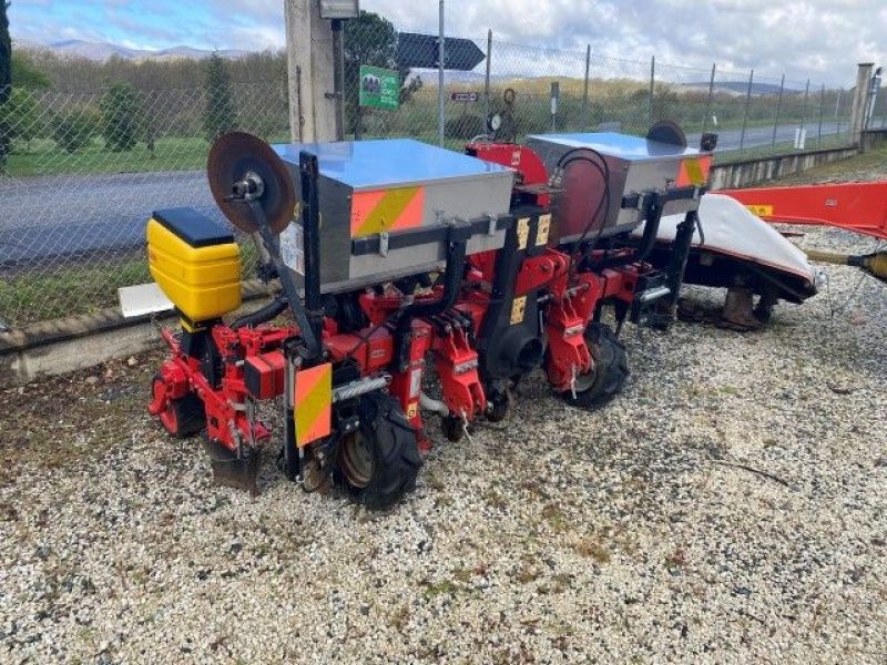 E-FARM: MaterMacc ms 4100 - Precision drill - id BGIET4E - €5,500 - Year of construction: 2010 - Italy