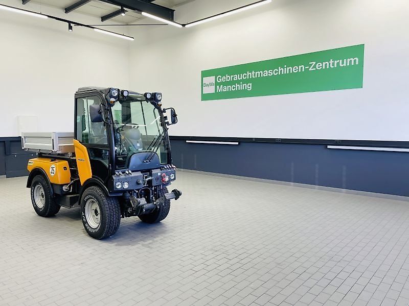 Holder c 65 single cab Trattore 99.160 €