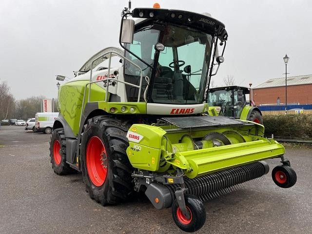 E-FARM: Claas Jaguar 970 - Feldhäcksler (selbstfahrend) - id NDBSSNM - 224.576 € - Baujahr: 2019 - Abgelesene Motorstunden: 3.066,Vereinigtes Königreich
