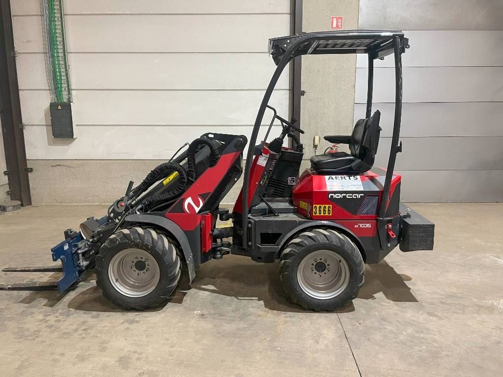 Norcar 7035 Cargador de ruedas 33.500 €