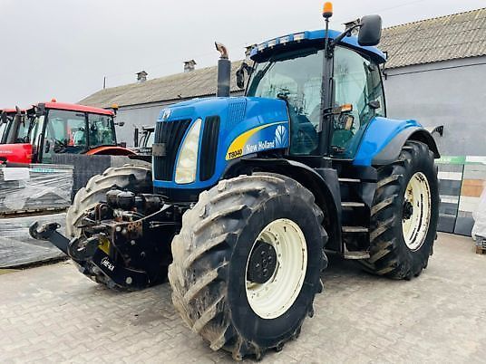 E-FARM: New Holland T8040 - Traktor - id JIZI7DN - 36.118 € - Baujahr: 2008 - Motorleistung (PS): 334,Polen