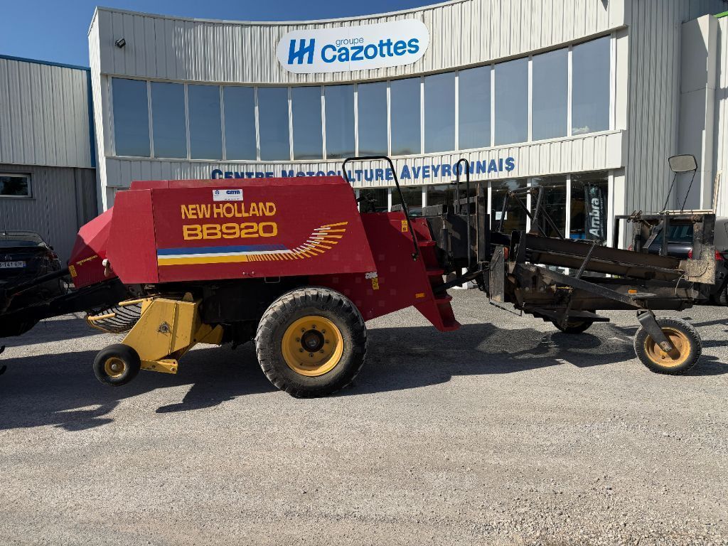 New Holland BB 920 Ballenpresse