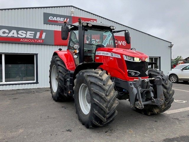 E-FARM: Massey Ferguson 7718S Exclusive - Tracteur - id SQDXCNG - 122 000 € - Année: 2022 - Lecture du nombre d'heure: 1 650,Puissance du moteur (chevaux): 180,France