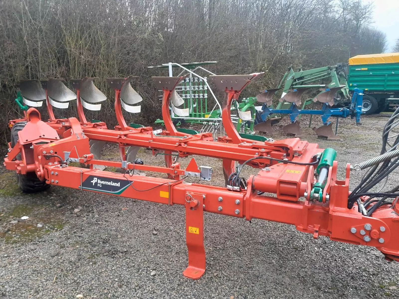 E-FARM: Kverneland PG 100 - Плуг - id YVXZQL7 - 39 900 € - Год выпуска: 2022 - Германия