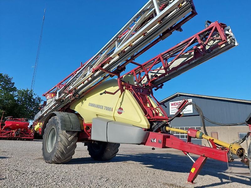 E-FARM: Hardi COMMANDER 7000 - Opryskiwacz - id 5NEDW3J - 53 495 € - Rok produkcji: 2019 - Dania