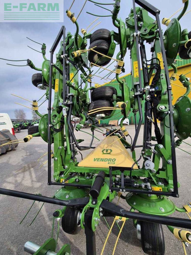 E-FARM: Krone Vendro 1020 - Tedder - id G2RTFDB - Francia