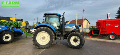 E-FARM: New Holland T6090 - Tractor - id SGUBYQR - €58,000 - Year of construction: 2010 - Engine hours: 6,327,Engine power (HP): 165,France