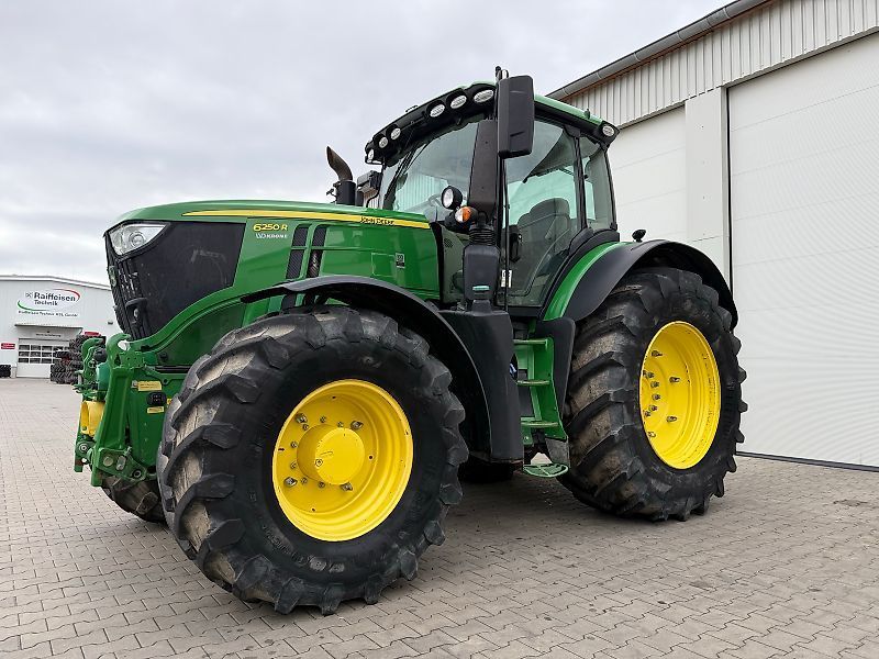 John Deere 6250 R Traktor 129.500 €