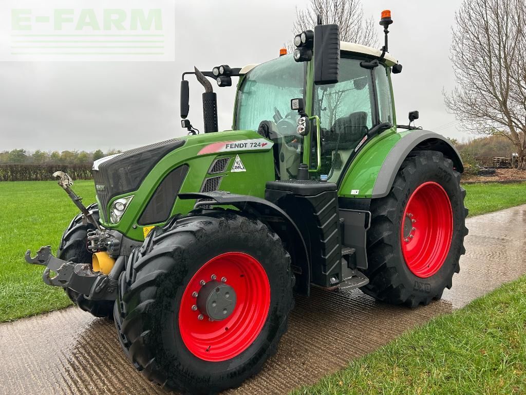 Fendt 724 Vario Tractor €108,334