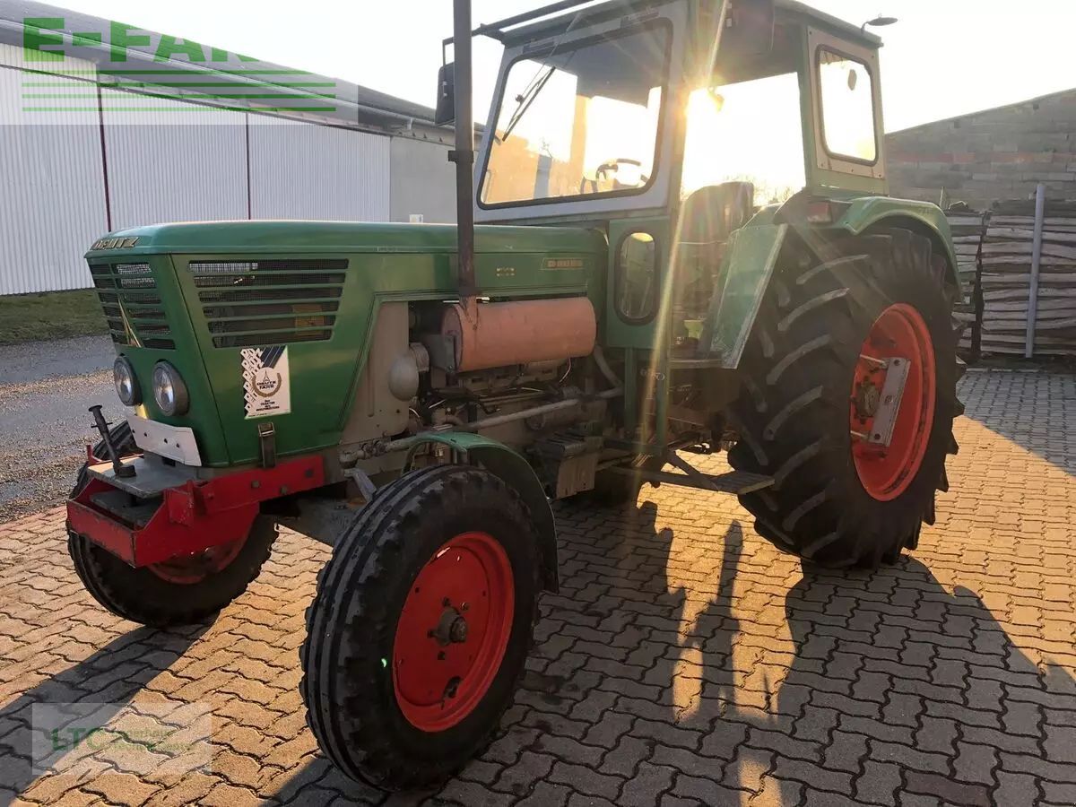 Deutz-Fahr d 8006 Traktor