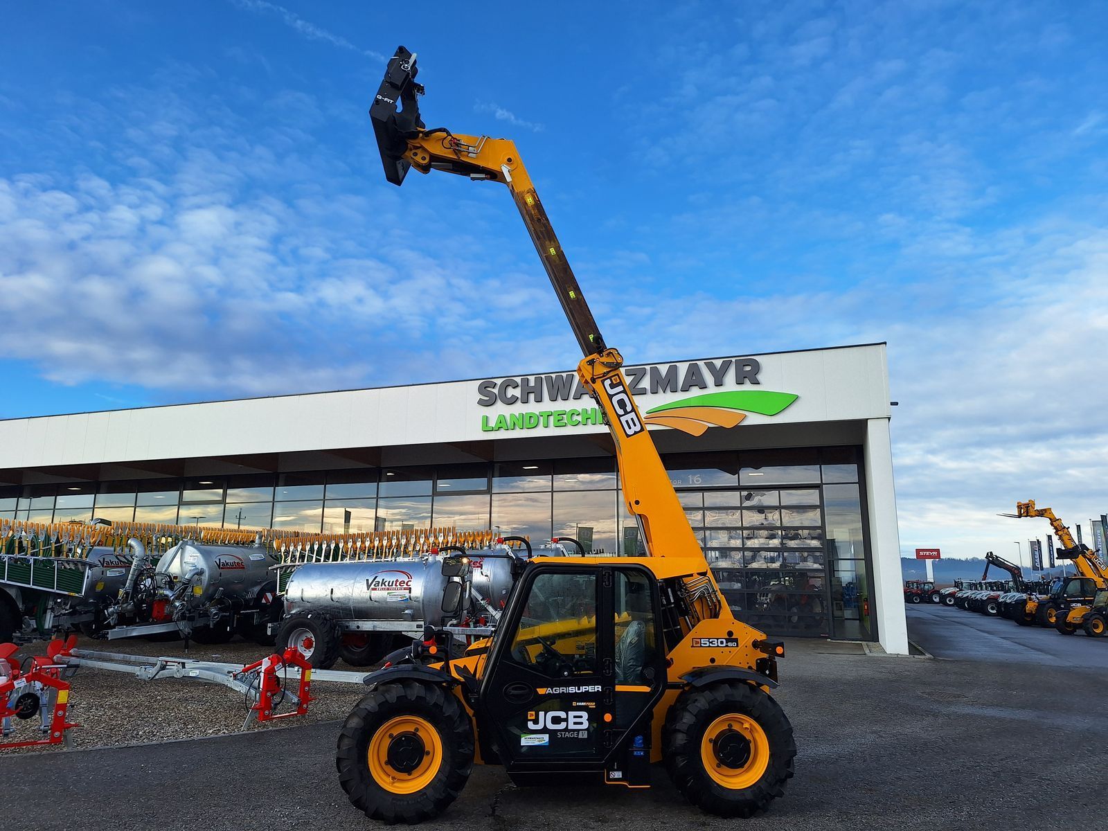 E-FARM: JCB 530-60 AGRI Super - Chargeur télescopique  - id GPSIALB - Année: 2025 - Puissance du moteur (chevaux): 130,Autriche