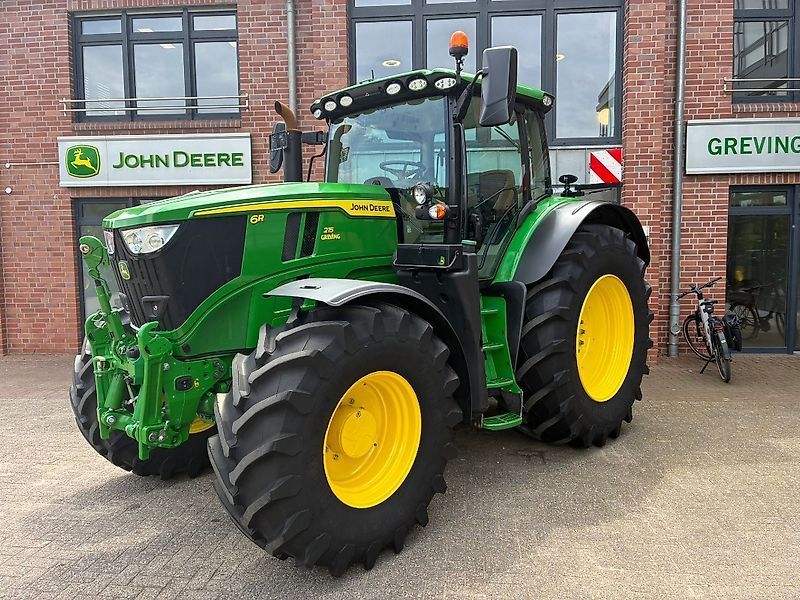 John Deere 6R 215 Tractor €159,950