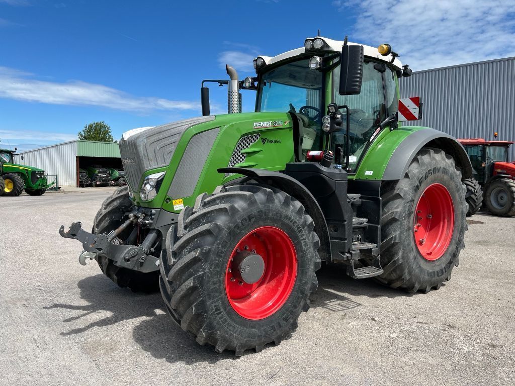 Fendt 826 Vario Profi Plus Traktor 130.000 €