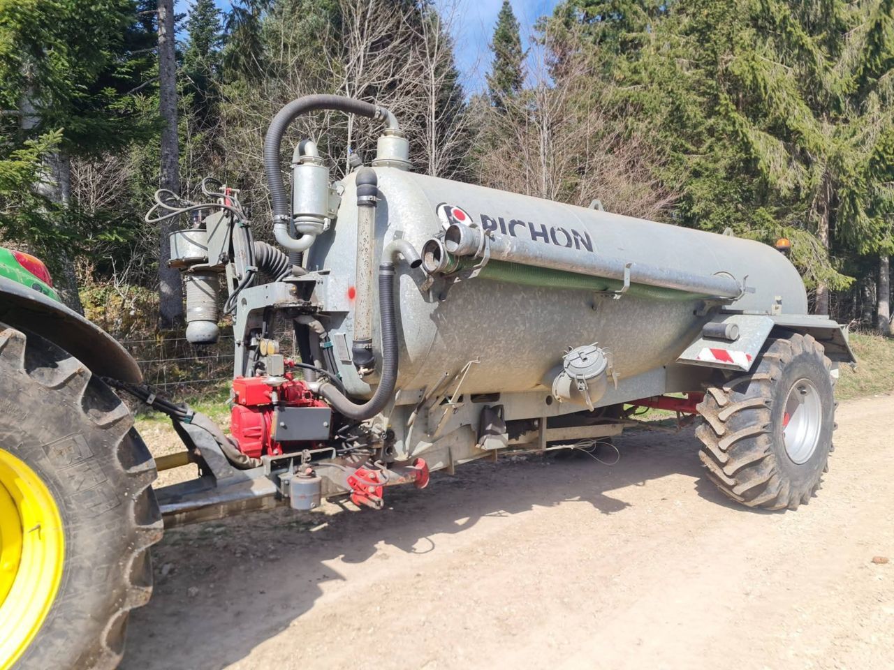 Pichon tci 10400 Self propelled liquid manure spreader €23,500