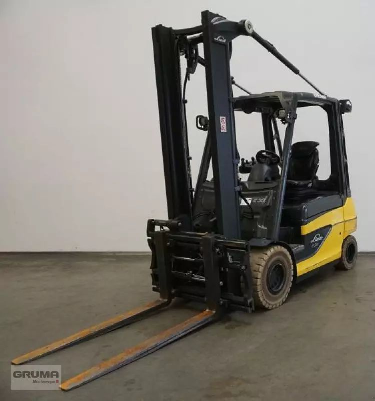 E-FARM: Linde e 30 387 - Vysokozdvižný vozík - id 46IFTP3 - 19 900 € - Rok výroby: 2020 - Hodiny motoru: 6 402,Německo