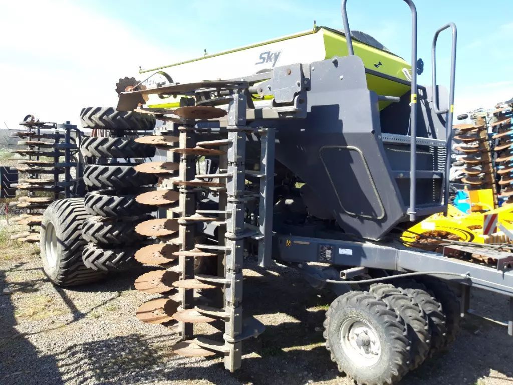Sky maxidrill 4 m. Direct Drill €32,000