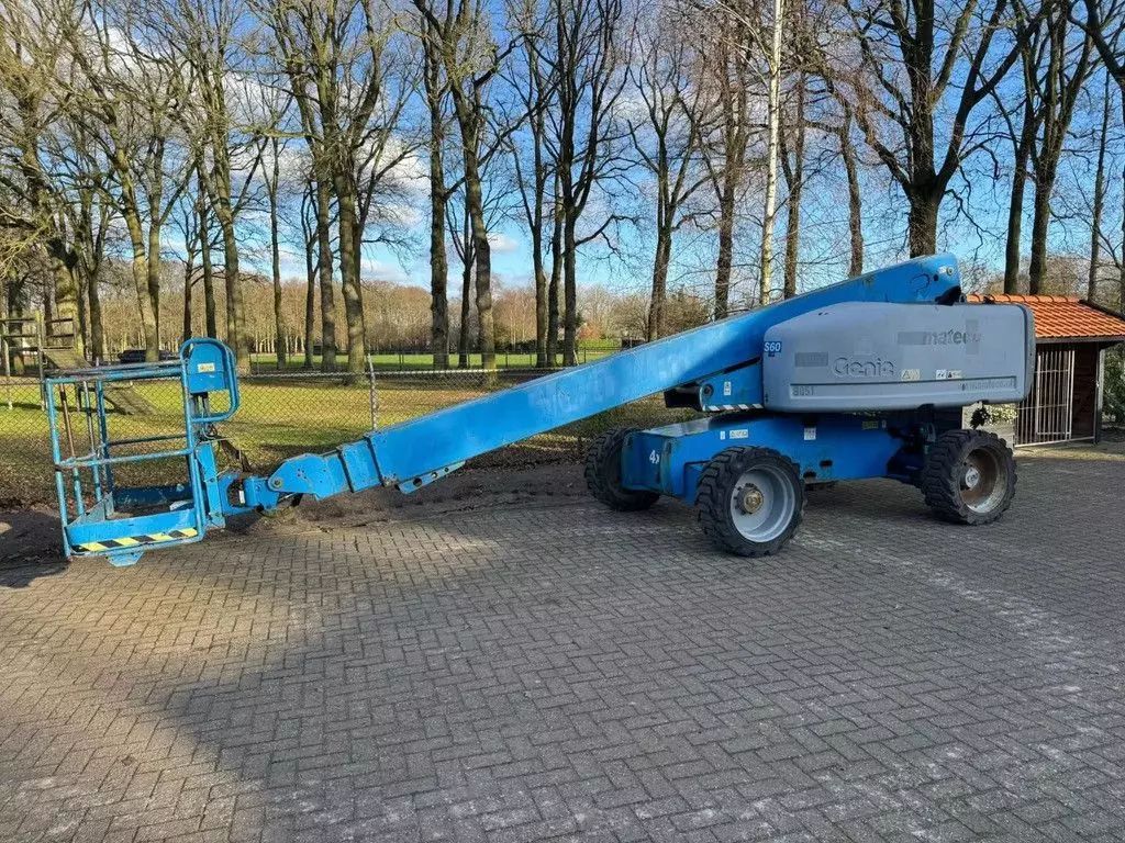 Genie s-60 hoogwerker wiel Self propelled platform €11,950