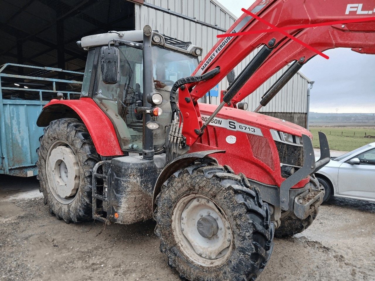 E-FARM: Massey Ferguson 6713 - Tractor - id QWBLBLS - €63,000 - Year of construction: 2021 - Engine hours: 4,500,Engine power (HP): 130,France