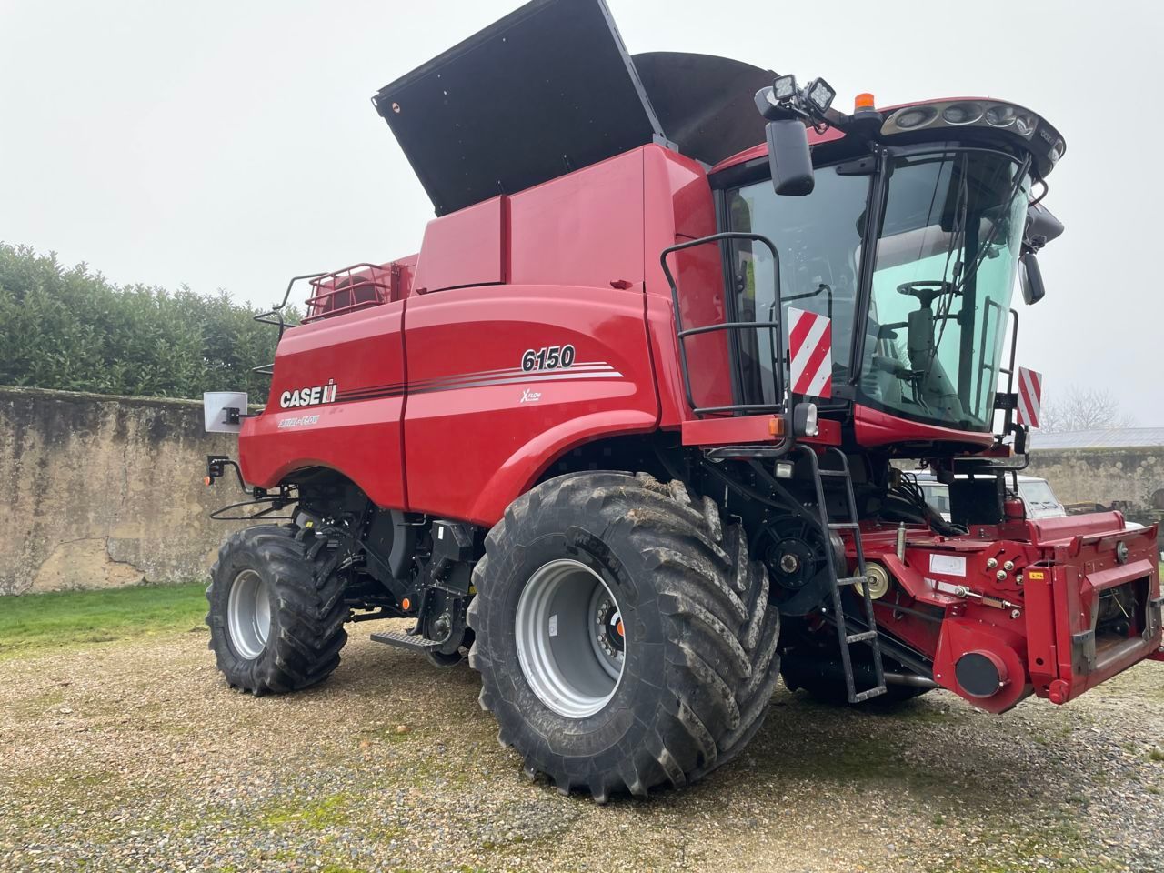 Case IH Axial Flow 6150 Combine harvester €230,000