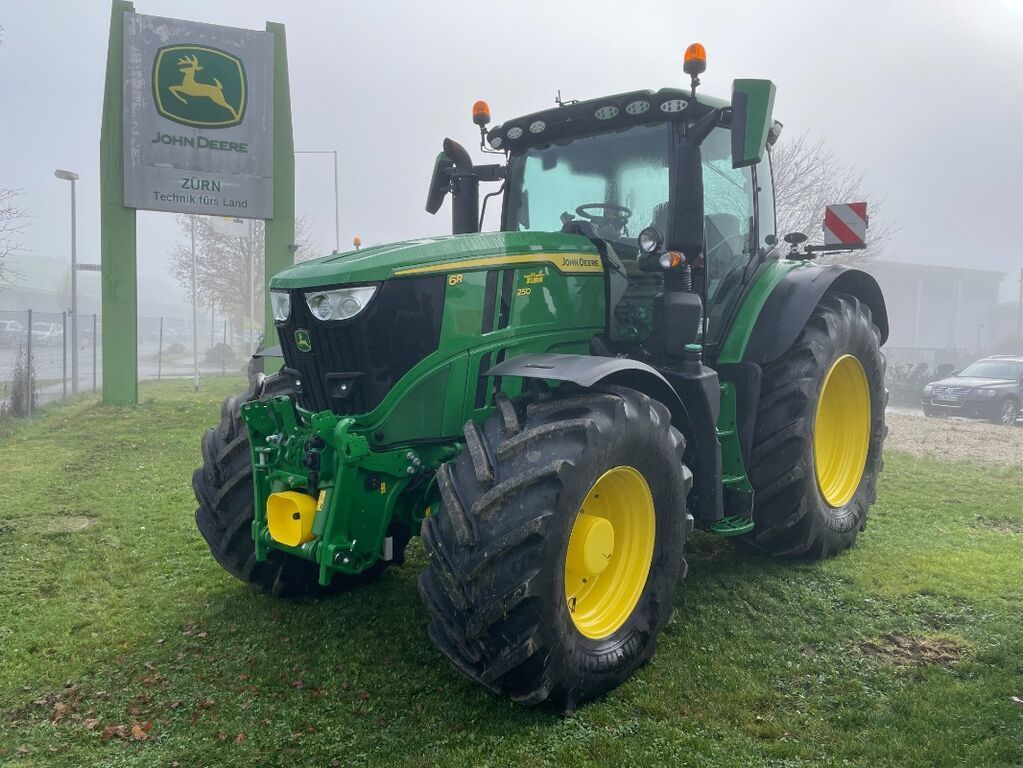 E-FARM: John Deere 6R 250 - Tracteur - id FTUTYM2 - 193 000 € - Année: 2023 - Lecture du nombre d'heure: 725,Puissance du moteur (chevaux): 250,Allemagne