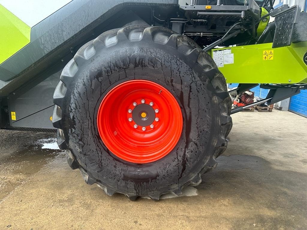 Claas 800-70 r32 mitas zwei stück kompletträder wheel_and_track €7,900