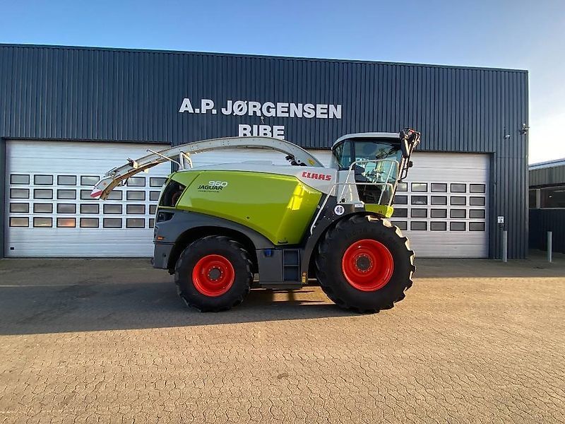 Claas Jaguar 960 Self propelled forage harvester €320,590