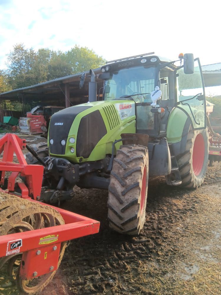Claas Axion 810 Tractor €35,000