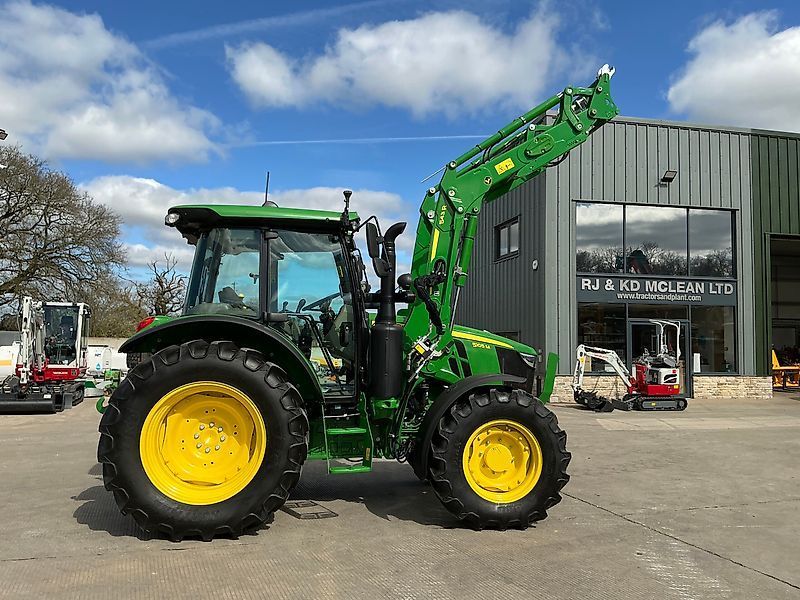 John Deere 5105 M Τρακτέρ 68.280 €