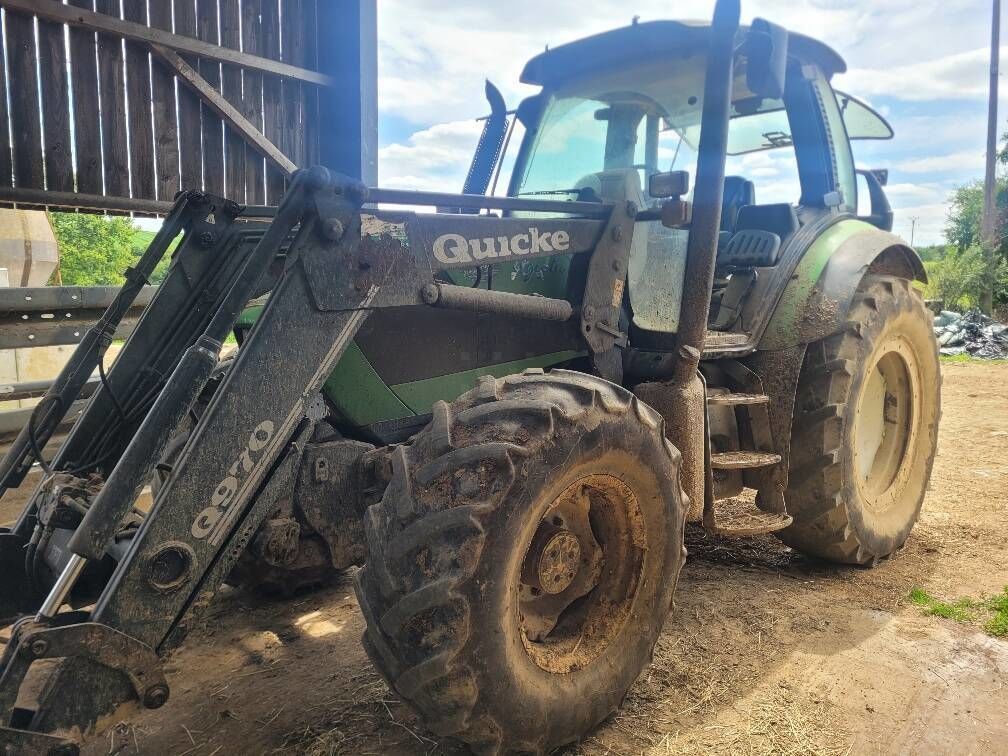 E-FARM: Deutz-Fahr Agrotron 118 - Traktor - id A7W1YCU - 32.000 € - Baujahr: 2004 - Abgelesene Motorstunden: 8.006,Frankreich