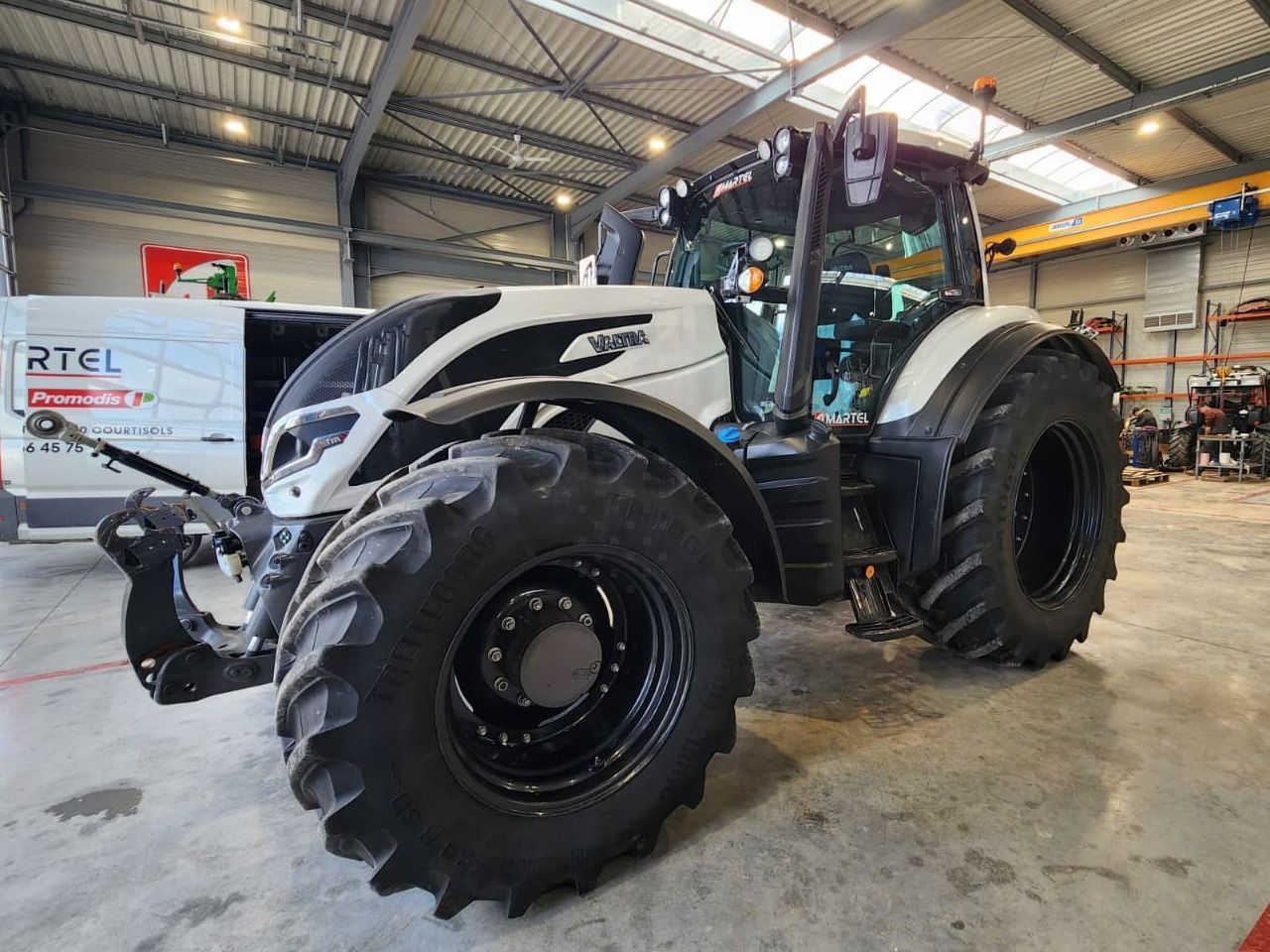 Valtra T 235 Tractor €155,000