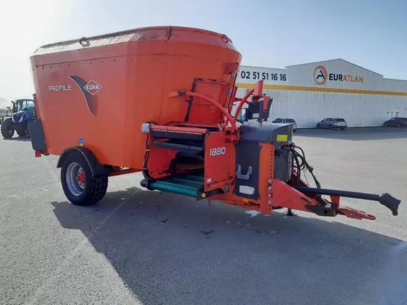 Kuhn profil1880 Mezcladora de alimentos 10.000 €