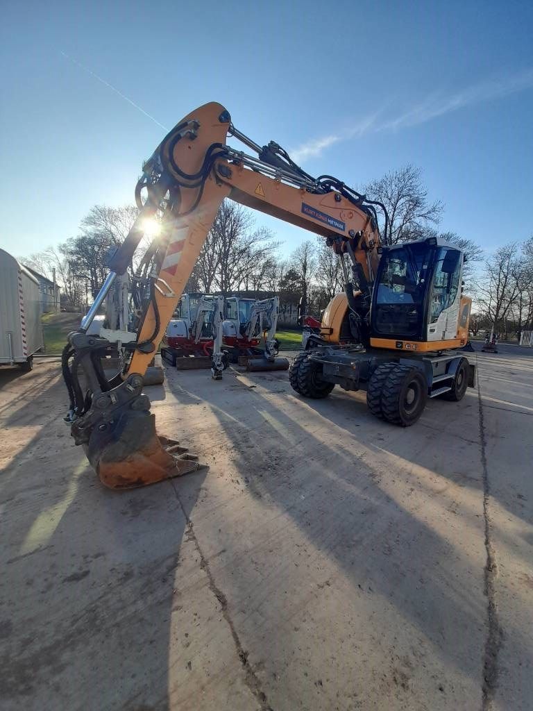 Liebherr a 914 compact litronic Pelleteuse sur roue 146 850 €