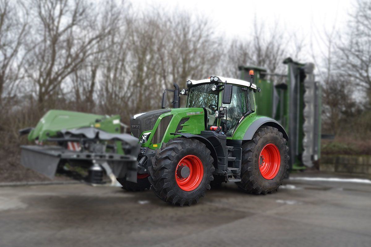 E-FARM: Fendt 828 Vario - Tractor - id CMKRCDB - €100,000 - Year of construction: 2017 - Engine hours: 8,000,Belgium