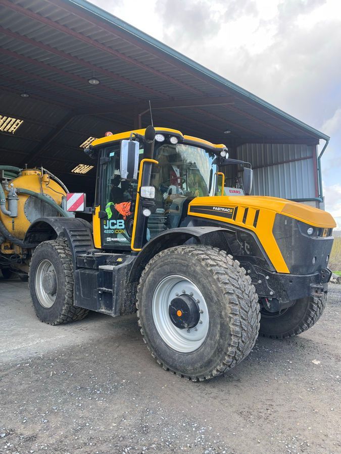 JCB Fastrac 4220 Tractor 85.000 EUR