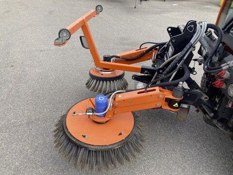 E-FARM: Kugelmann ks 1200 - Equipamiento municipal - id MHHUSC4 - 28.500 € - Alemania