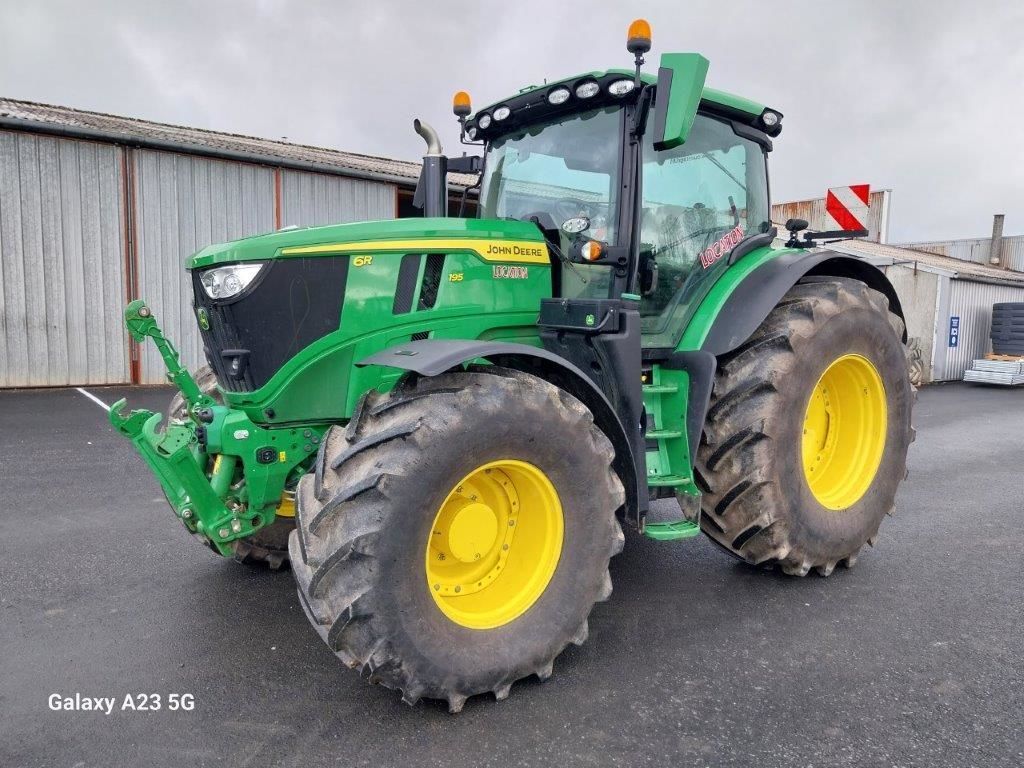 E-FARM: John Deere 6R 195 - Traktor - id VFRUUVZ - 159.000 € - Baujahr: 2023 - Abgelesene Motorstunden: 906,Motorleistung (PS): 195,Frankreich