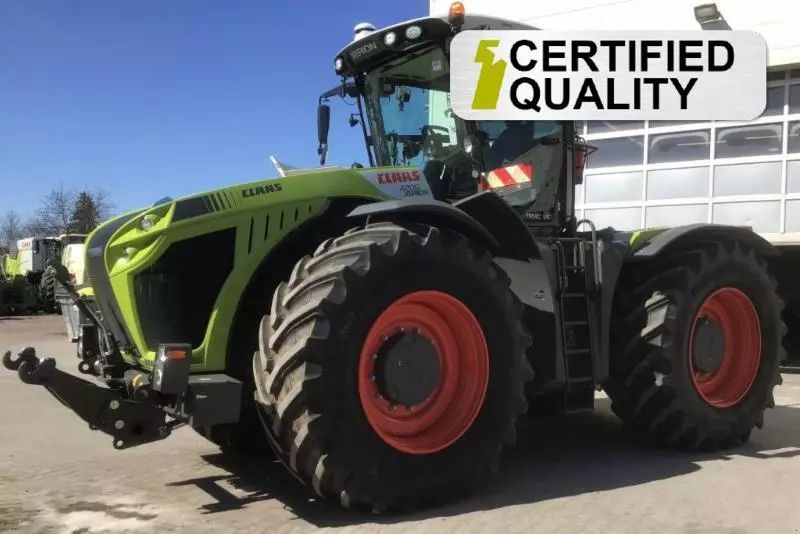 Claas Xerion 4200 Trac VC Tractor €289,000