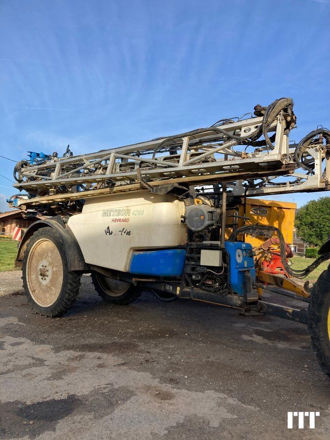 E-FARM: Evrard meteor 4200l - Pulvérisateur - id B2AEMDI - 80 000 € - Année: 2020 - France