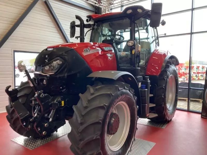 E-FARM: Case IH Puma 165 CVX - Tractor - id QBBLFGX - 147.310 € - Año: 2025 - Potencia del motor: 210,Dinamarca