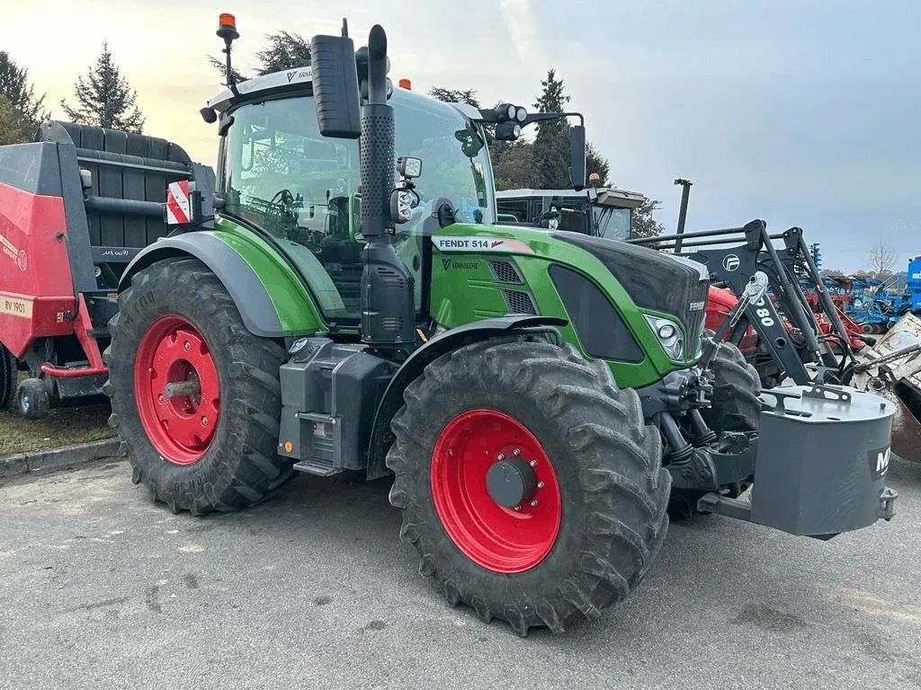 E-FARM: Fendt 514 Vario - Tractor - id GV7FDAY - 120.000 € - Año: 2021 - Horas: 2500,Potencia del motor: 140,Francia