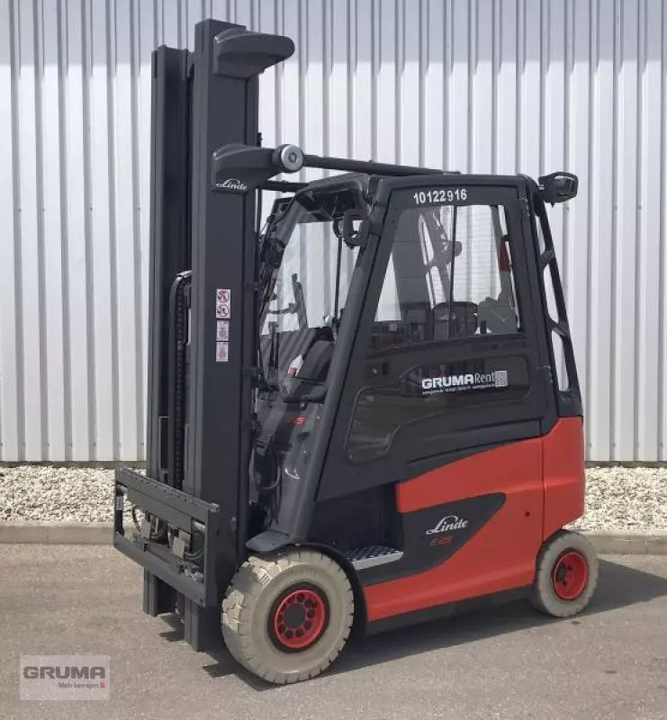 E-FARM: Linde e 25/600 h 387 - Vysokozdvižný vozík - id UNDAYGZ - 35 850 € - Rok výroby: 2021 - Hodiny motoru: 1 916,Německo