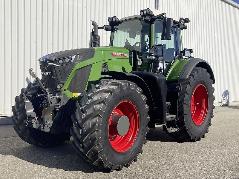 Fendt 930 Vario Tractor €279,000