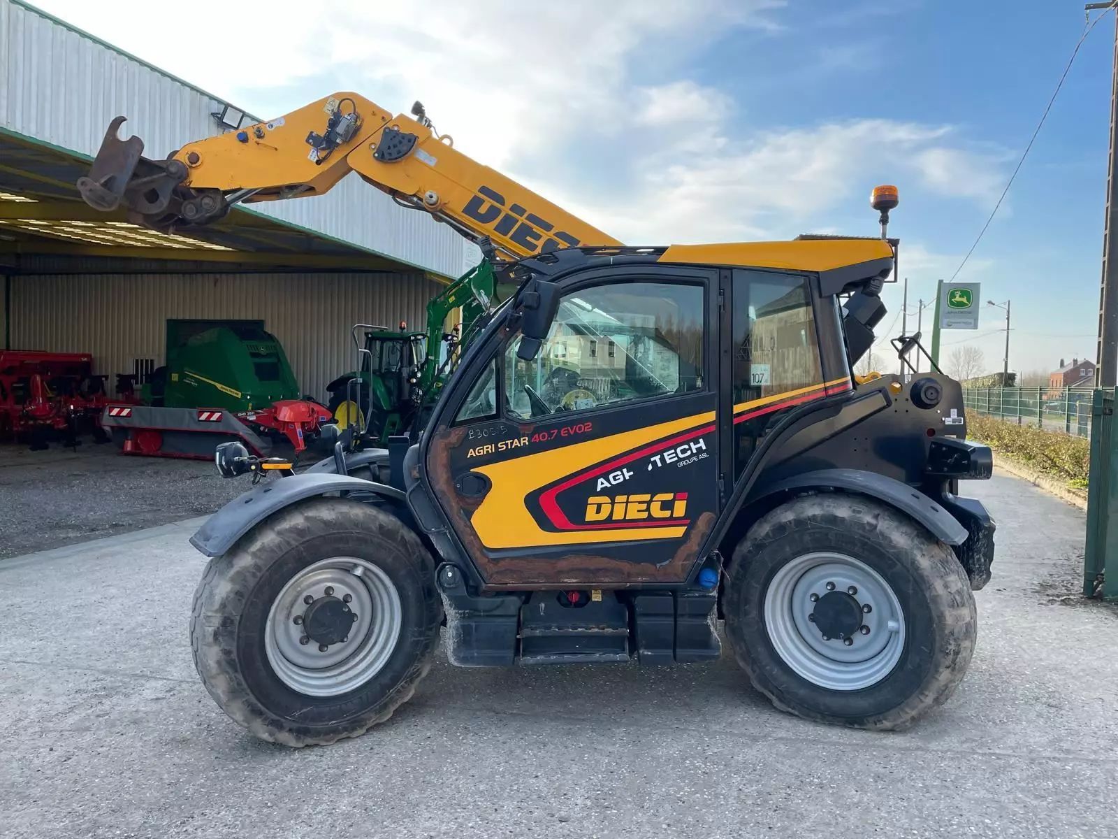 E-FARM: Dieci agri star 40.7 - Teleszkópos rakodó - id RFDKLSL - 65 000 EUR - Gyártási év: 2019 - Üzemóra (motor): 2200,Motor teljesítménye (LE): 140,Franciaország