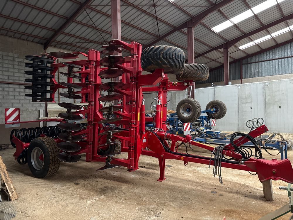 E-FARM: HORSCH joker 5hd - Cultivator - id TCIG6XV - Year of construction: 2016 - France